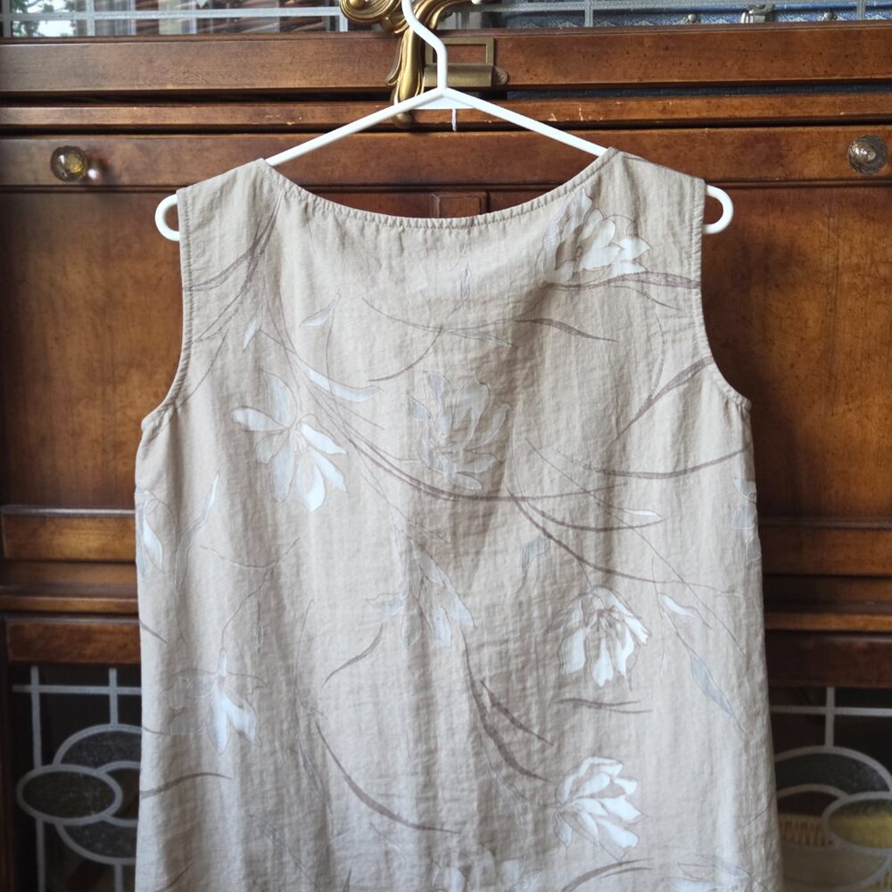 Beautiful Rena Rowen Tank Top - Picture 3 of 13